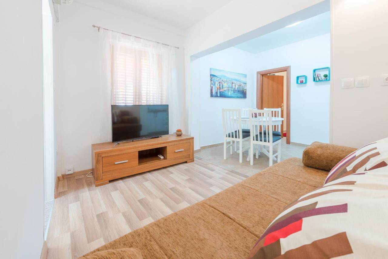 Ivy'S Cozy Corner Apartment Dubrovnik Bagian luar foto