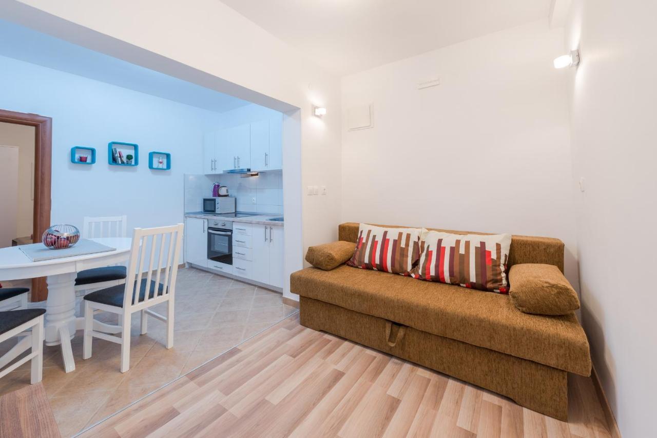 Ivy'S Cozy Corner Apartment Dubrovnik Bagian luar foto