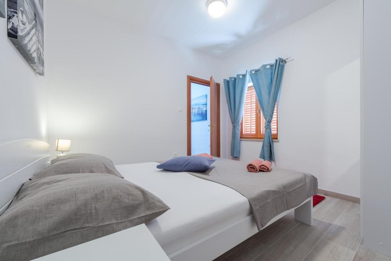 Ivy'S Cozy Corner Apartment Dubrovnik Bagian luar foto
